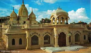 Vrindavan-Land-of-Krishna (1)